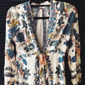 Beautiful Free People top in size 2 🌼